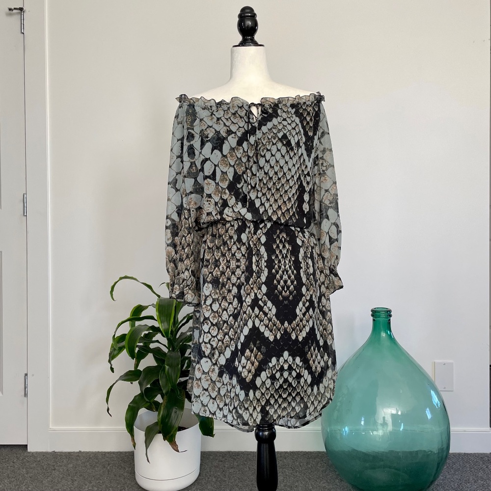 ** SOLD ** Jessica Simpson Snake Print Hi/Lo Dress. Size 12